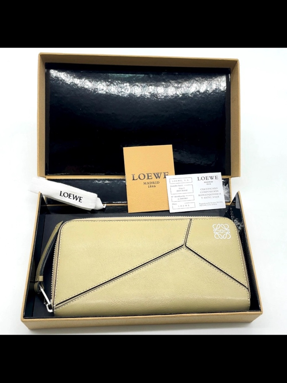 Loewe Puzzle Zip Wallet - Picture 2 of 13